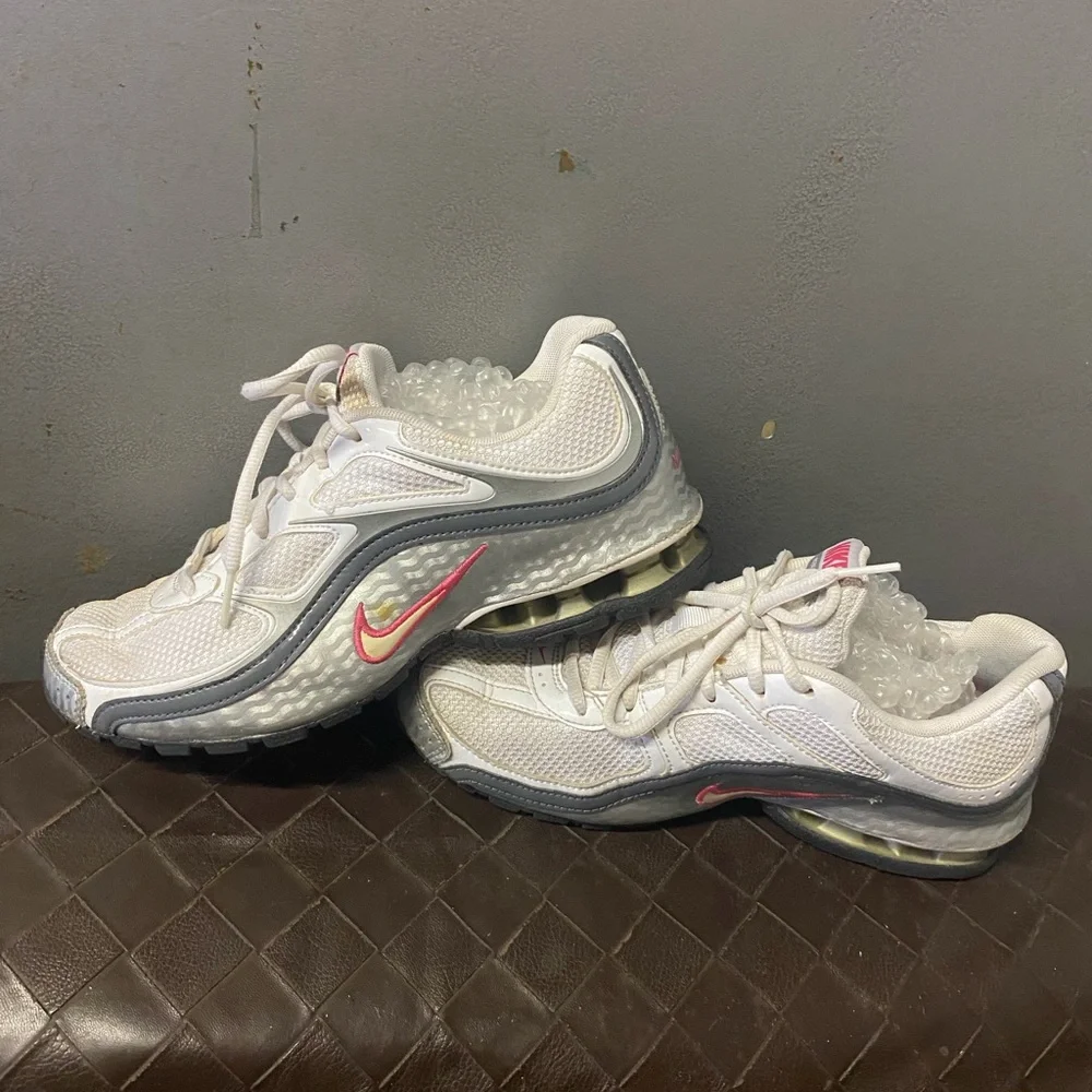 Nike White and Gray Mesh Sneakers with Pink Swoosh - Picture 2 of 6